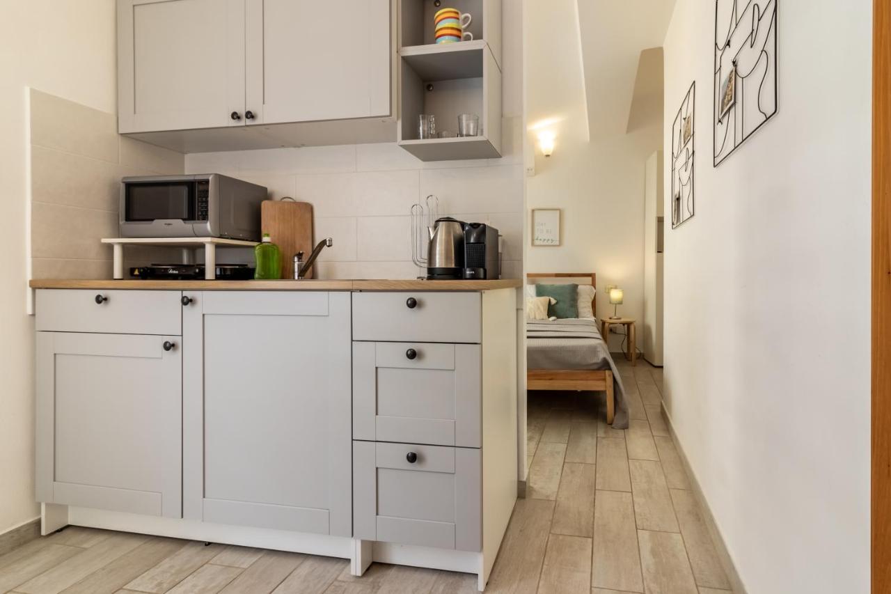 Wanderjohn Penthouse 5Terreparco Apartment Riomaggiore Bagian luar foto