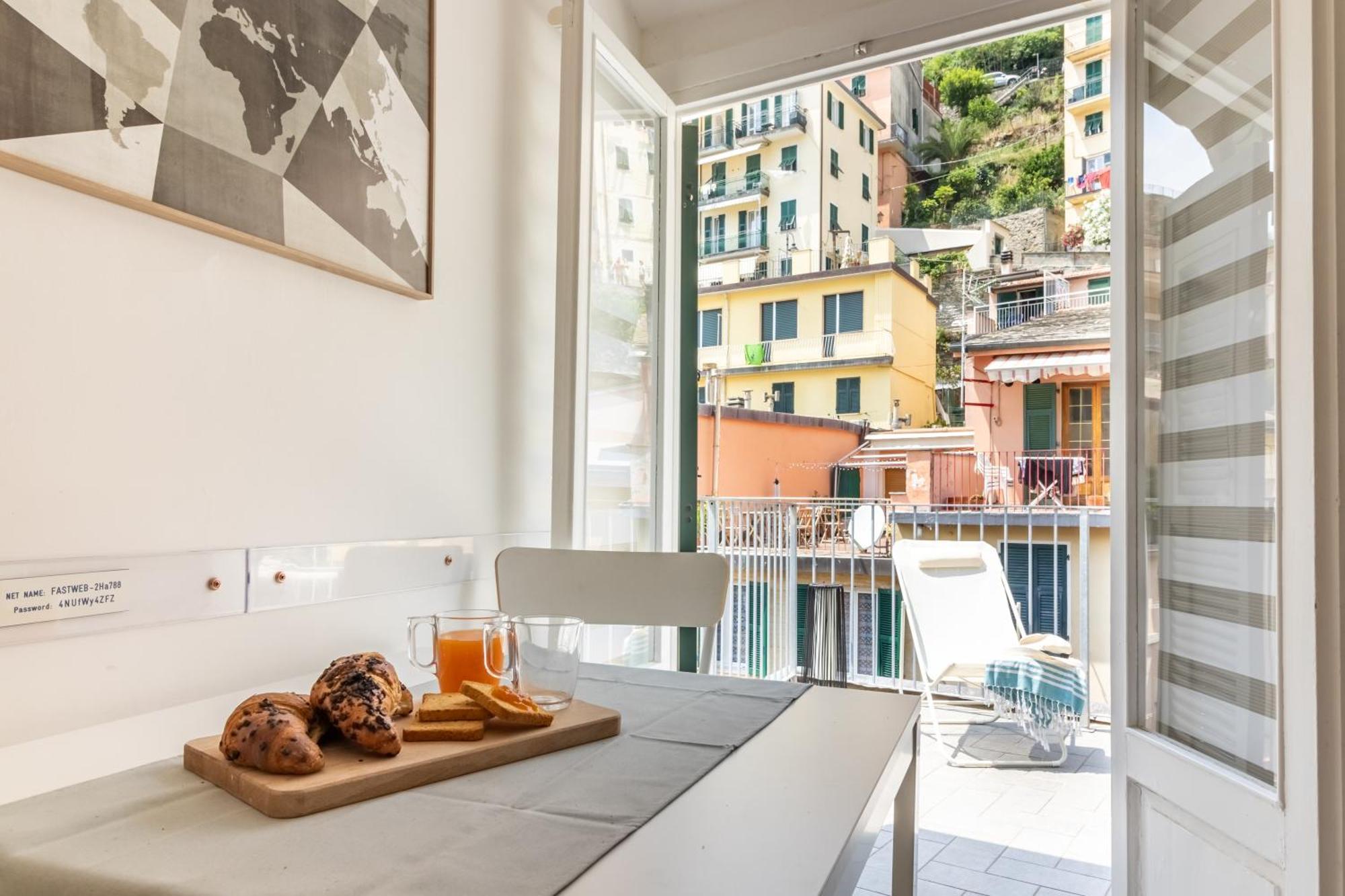 Wanderjohn Penthouse 5Terreparco Apartment Riomaggiore Bagian luar foto