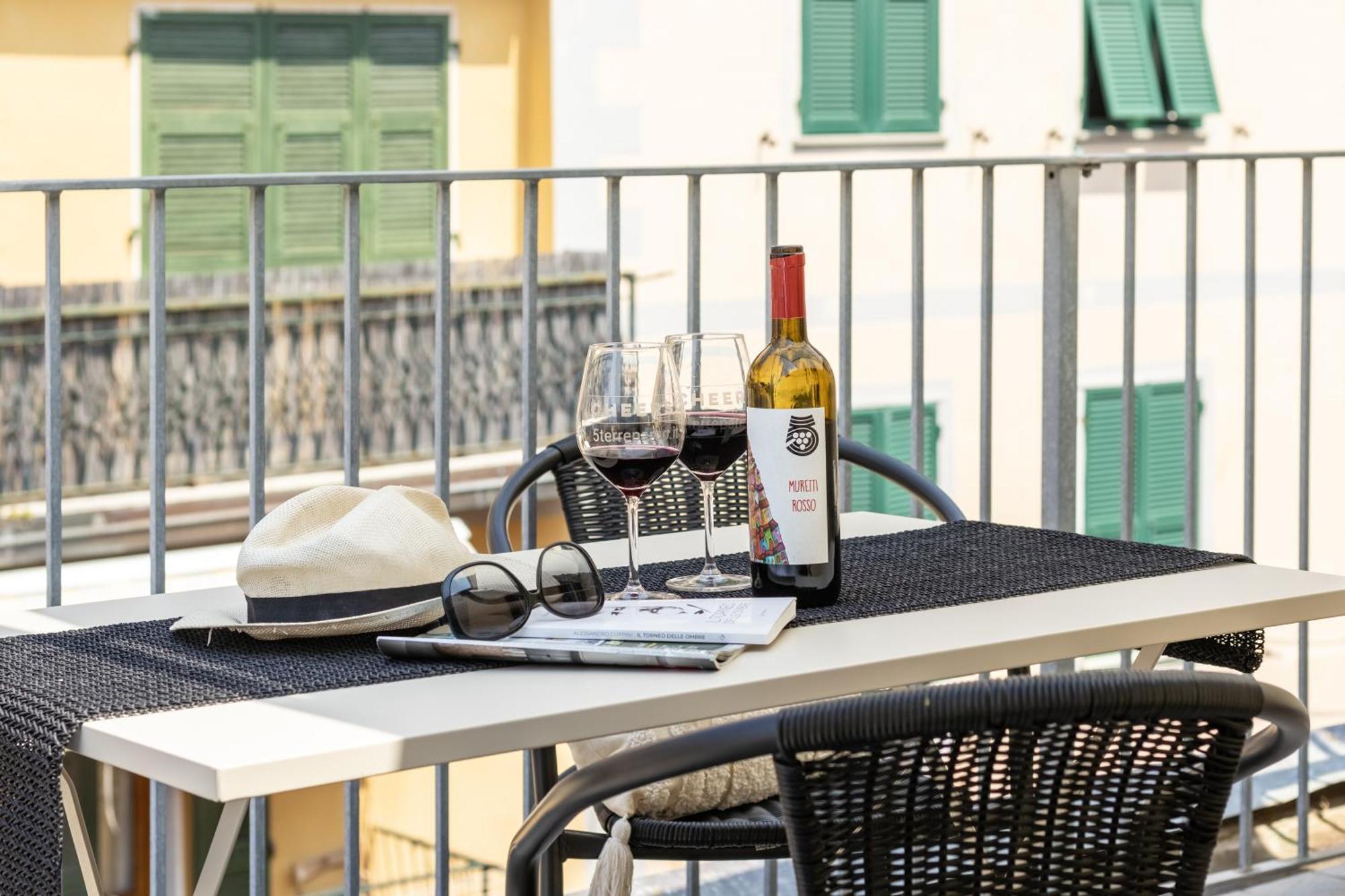 Wanderjohn Penthouse 5Terreparco Apartment Riomaggiore Bagian luar foto